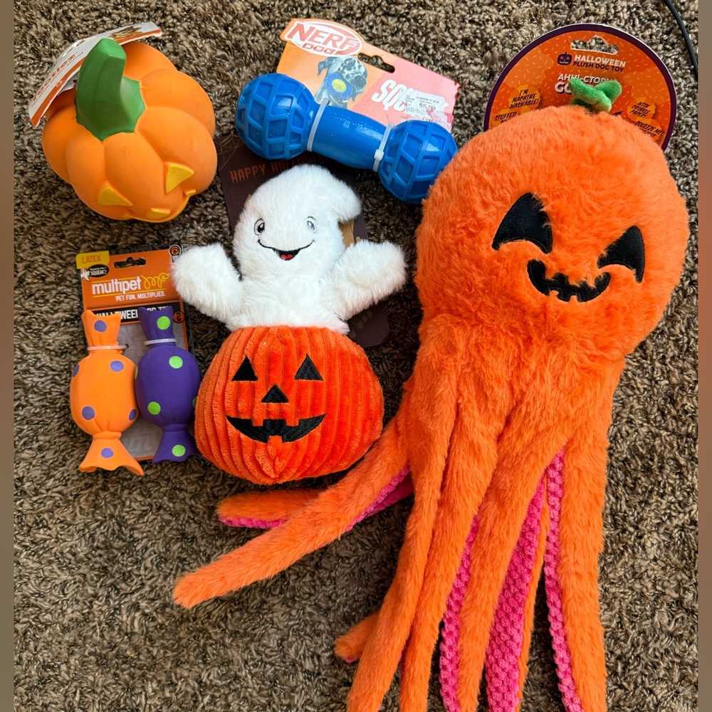 NWT Dogs Puppies Lot of 5 Halloween Play Toys Pumpkin Ghost‎